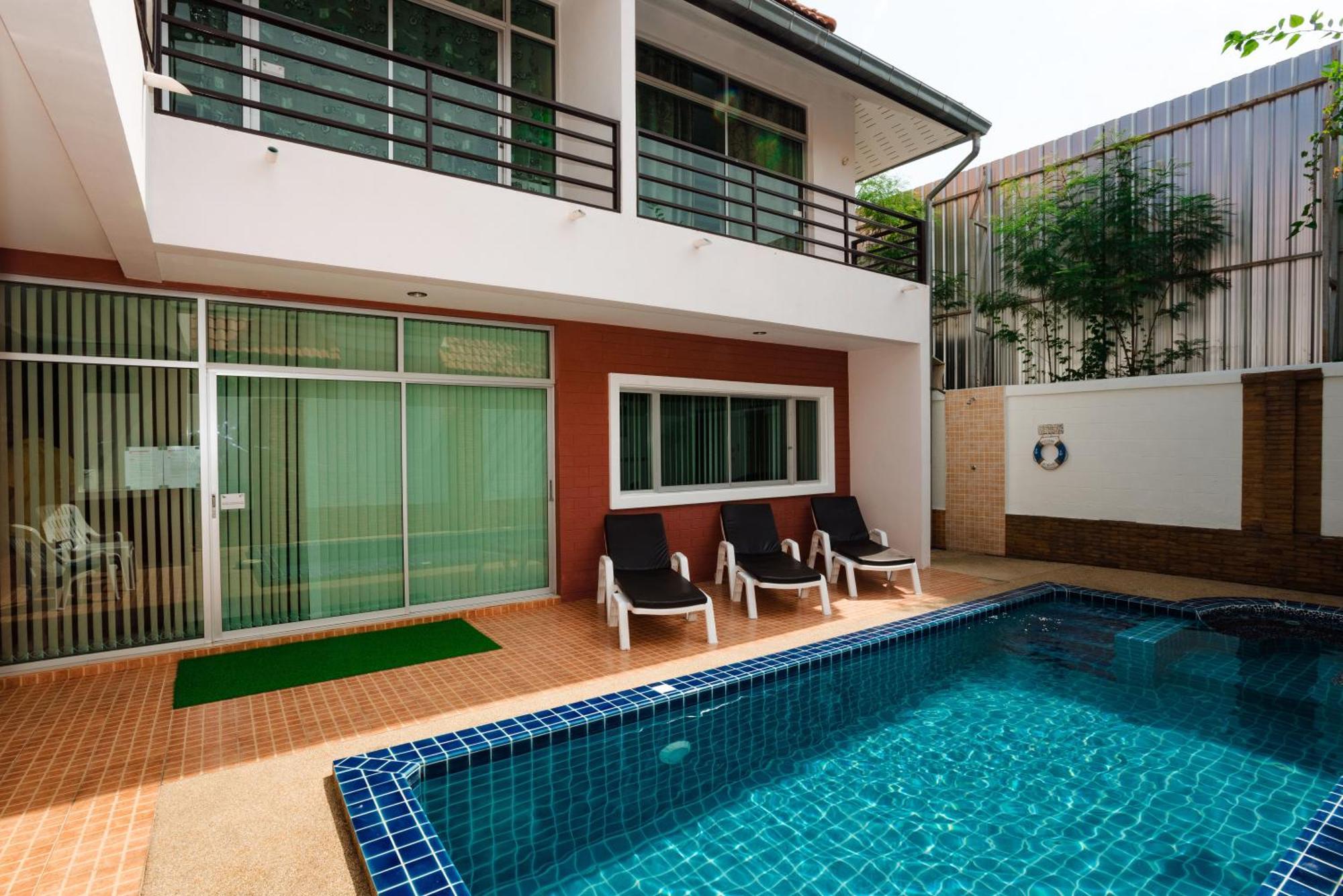 Tw Marina Pool Villa Pattaya Buitenkant foto